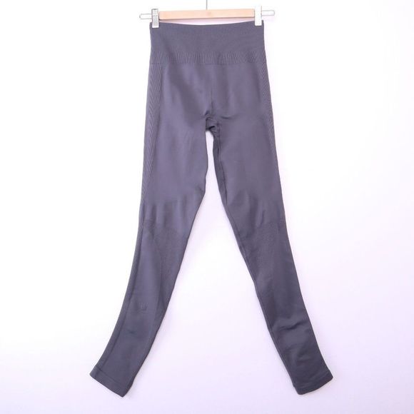 LULULEMON Mid Rise Gray Leggings - Picture 3 of 4